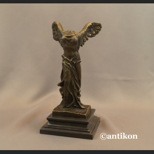 Nike rzeźba z brązu na prezent 