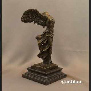 Nike rzeźba z prawdziwego brązu 