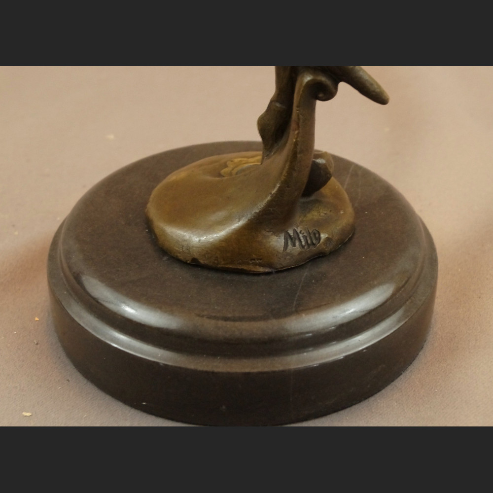 Figurka baletnicy z brązu na prezent 