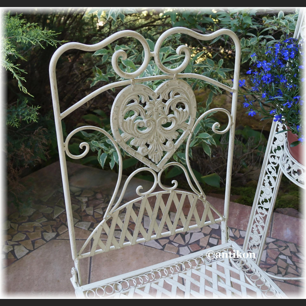 Meble ogrodowe metalowe na balkon taras 