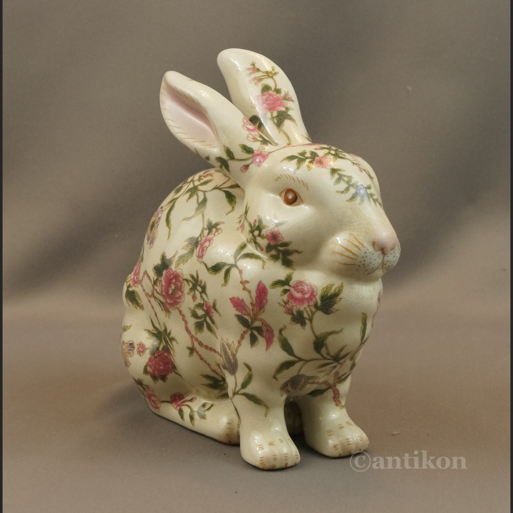 Zając z porcelany malowany w kwiaty Zając z porcelany malowany w kwiaty