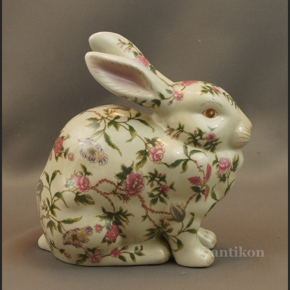 Zając z porcelany malowany w kwiaty Zając z porcelany malowany w kwiaty