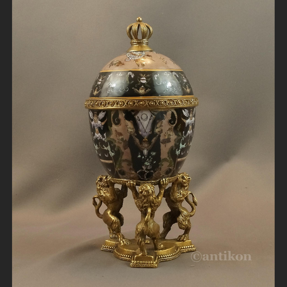 Carskie jajo z lwami a la Faberge szkatuła 
