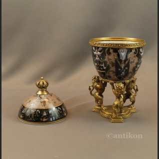 Carskie jajo z lwami a la Faberge szkatuła 