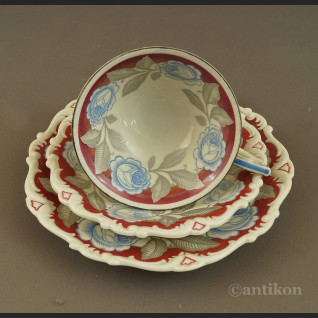 Porcelana na prezent zabytkowe różane trio  Porcelana na prezent zabytkowe różane trio