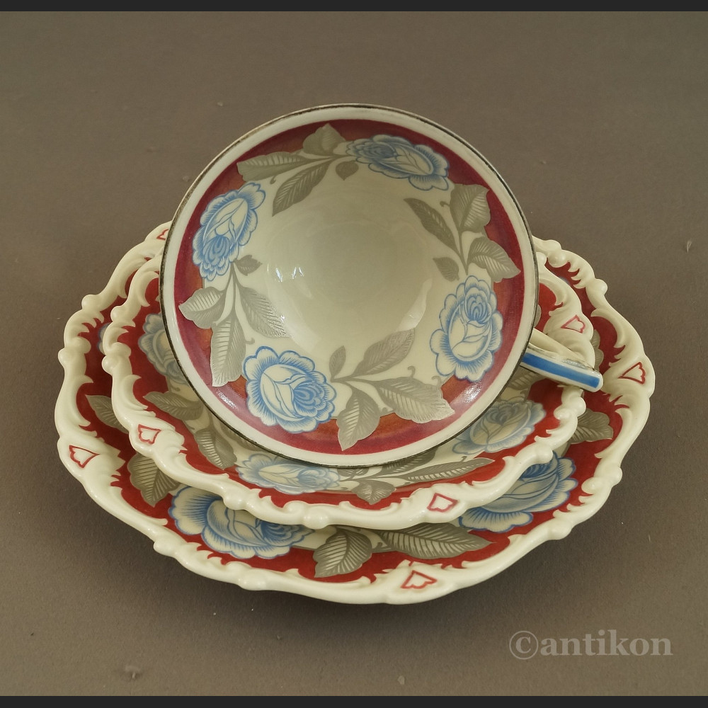 Porcelana na prezent zabytkowe różane trio  Porcelana na prezent zabytkowe różane trio