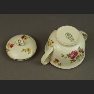 Śliczna kwiatowa cukierniczka z Bawarii Śliczna kwiatowa cukierniczka z Bawarii