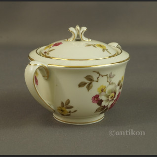 Śliczna kwiatowa cukierniczka z Bawarii Śliczna kwiatowa cukierniczka z Bawarii