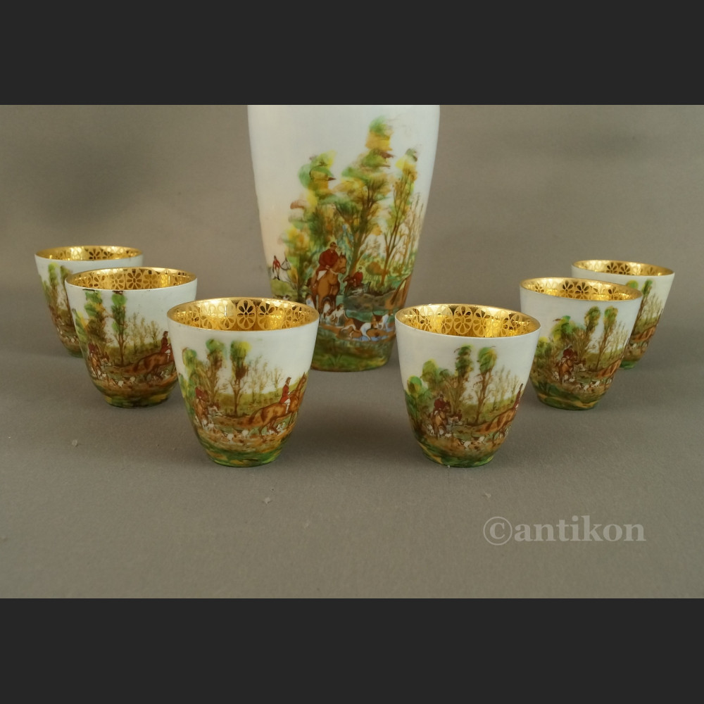 Myśliwska karafka z porcelany Francja antyki  Myśliwska karafka z porcelany Francja antyki