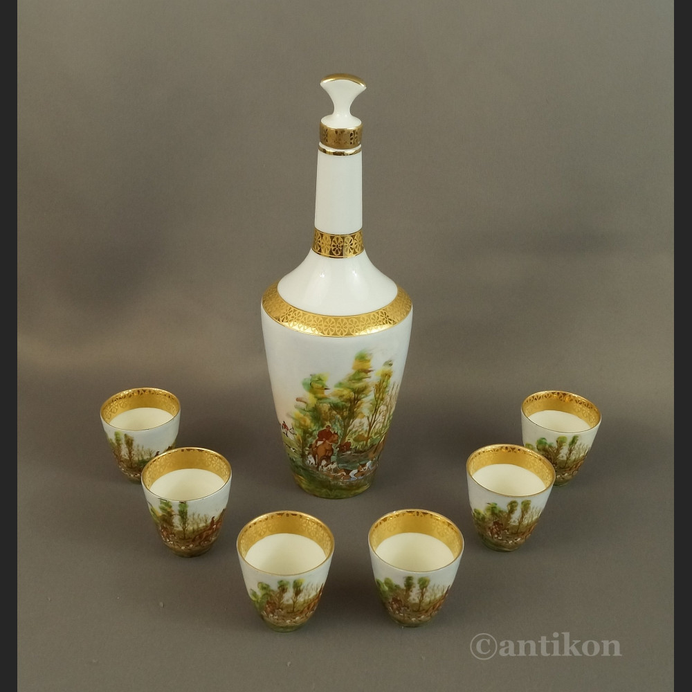 Myśliwska karafka z porcelany Francja antyki  Myśliwska karafka z porcelany Francja antyki