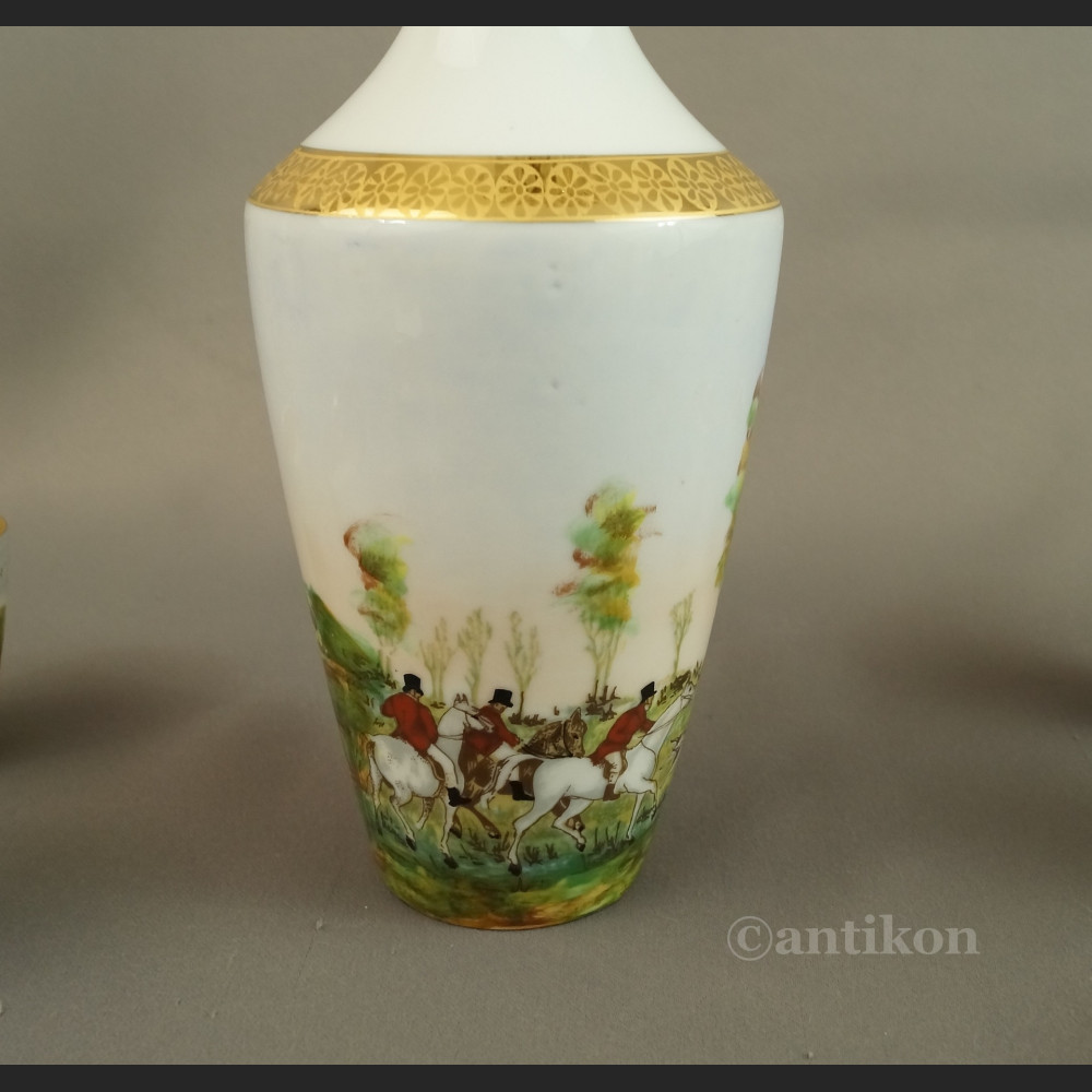 Myśliwska karafka z porcelany Francja antyki  Myśliwska karafka z porcelany Francja antyki