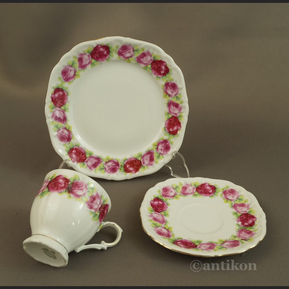 Trio porcelanowe z różami Bawaria Trio porcelanowe z różami Bawaria