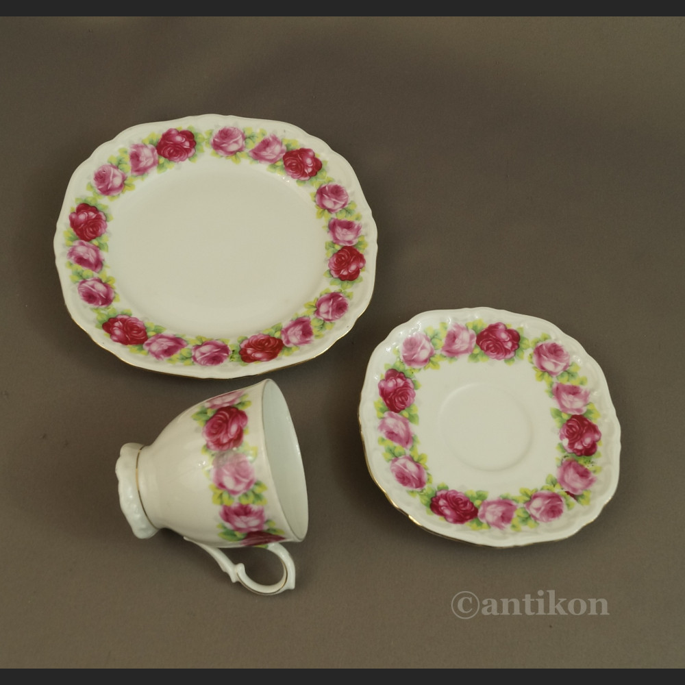 Trio porcelanowe z różami Bawaria Trio porcelanowe z różami Bawaria