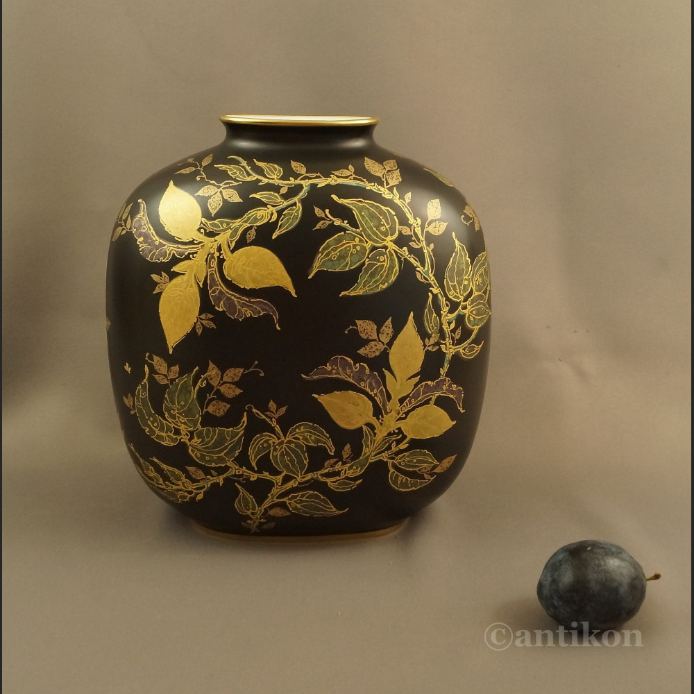 Ręcznie malowany wazon Rosenthal czarno złoty Ręcznie malowany wazon Rosenthal czarno złoty