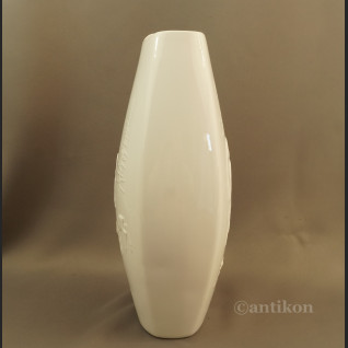 Wazon myśliwski biały z sarnami wys. 37 cm Wazon myśliwski biały z sarnami wys. 37 cm