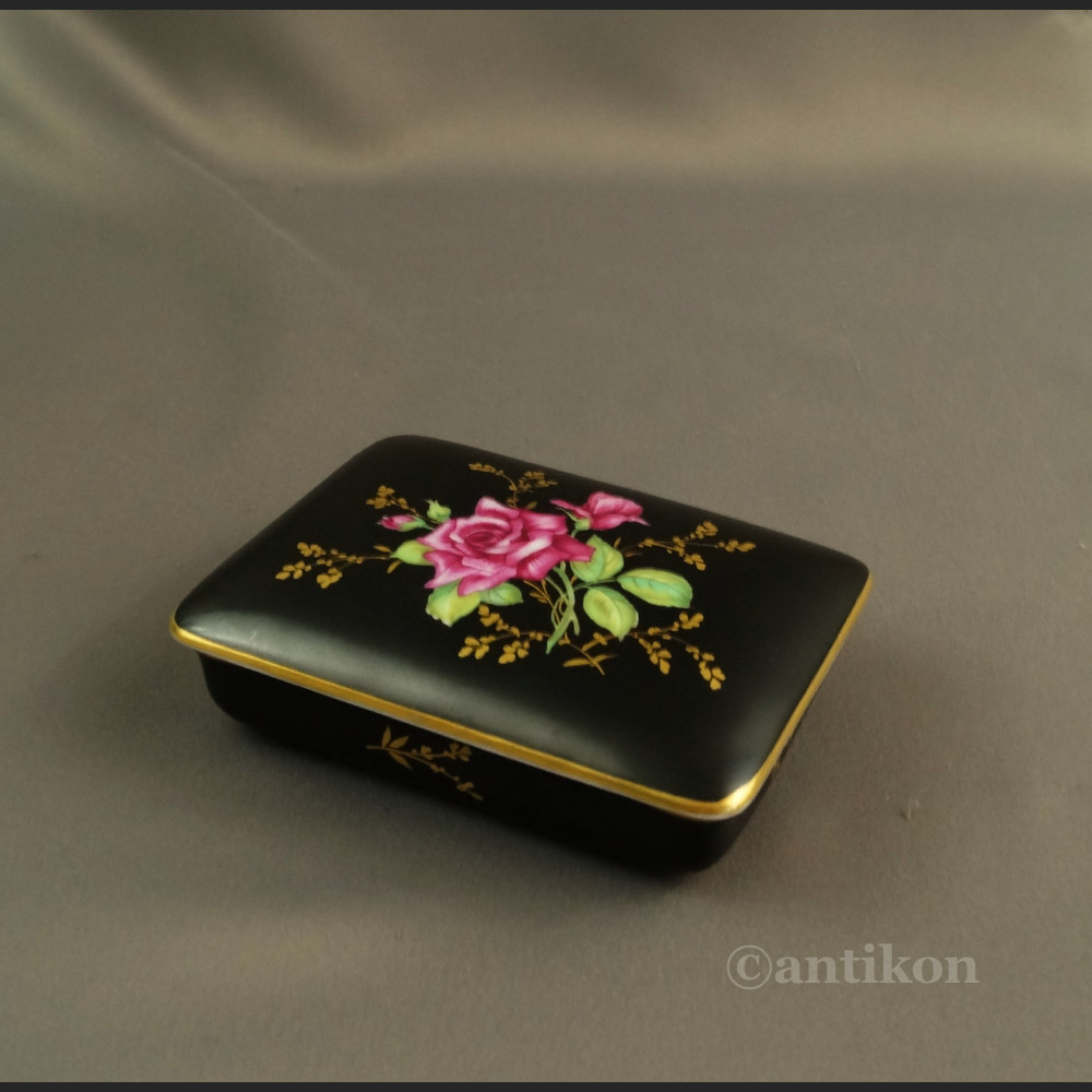 Stara szkatułka Rosenthal czarna Stara szkatułka Rosenthal czarna