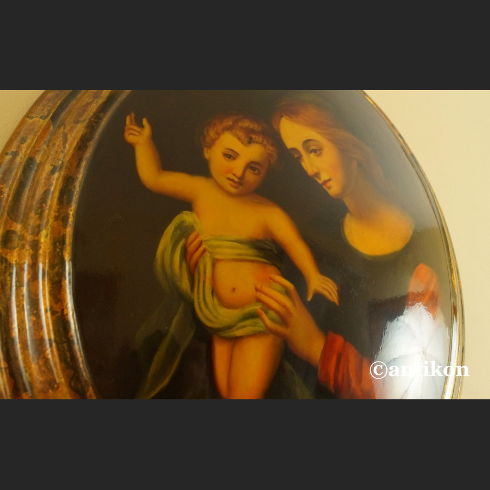 Madonna z Jezusem obraz na owalnym medalionie Madonna z Jezusem obraz na owalnym medalionie
