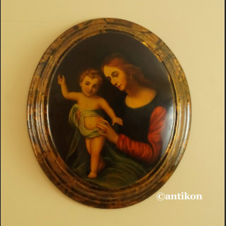 Madonna z Jezusem obraz na owalnym medalionie Madonna z Jezusem obraz na owalnym medalionie