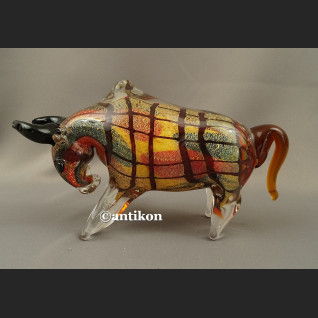 Szklany byk symbol hossy Szklany byk symbol hossy