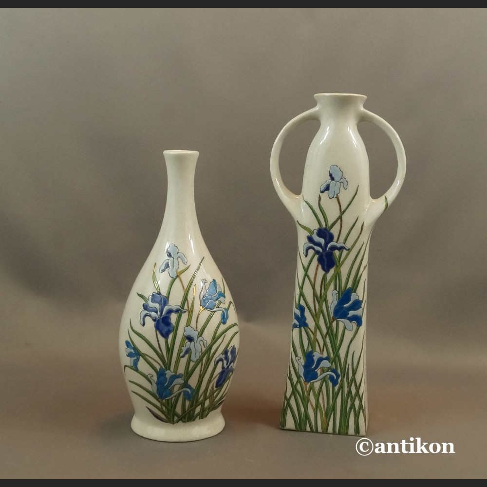 Ręcznie malowany wazon z irysami piękny  Ręcznie malowany wazon z irysami piękny