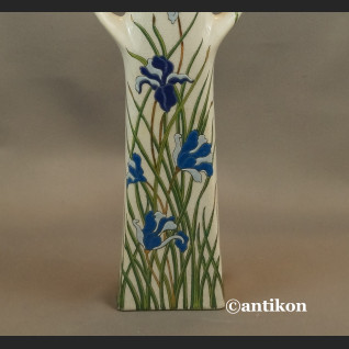 Ręcznie malowany wazon z irysami piękny  Ręcznie malowany wazon z irysami piękny