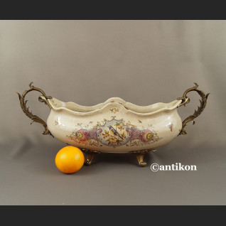 Żardiniera okuta brązem pałacowa 