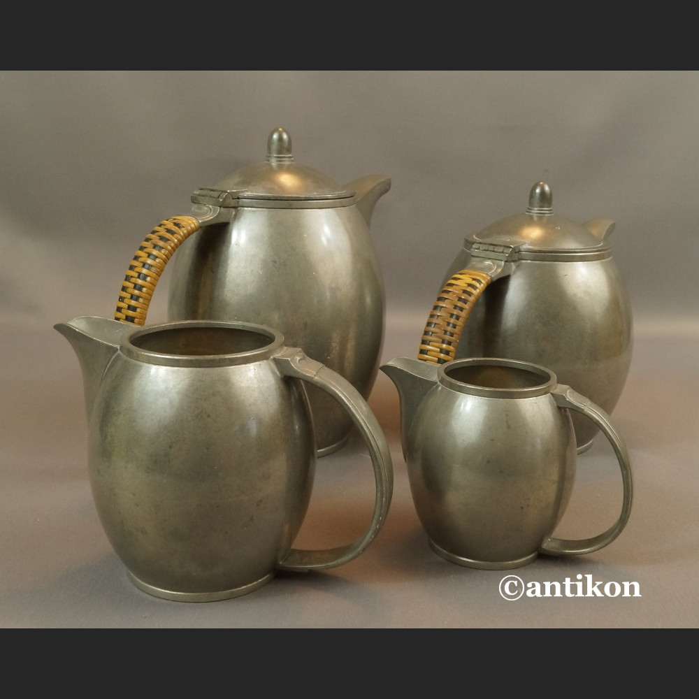 Stary serwis Bauhaus z cyny antyki  Stary serwis Bauhaus z cyny antyki