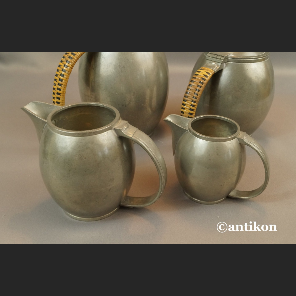 Stary serwis Bauhaus z cyny antyki  Stary serwis Bauhaus z cyny antyki