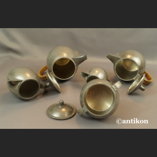 Stary serwis Bauhaus z cyny antyki  Stary serwis Bauhaus z cyny antyki