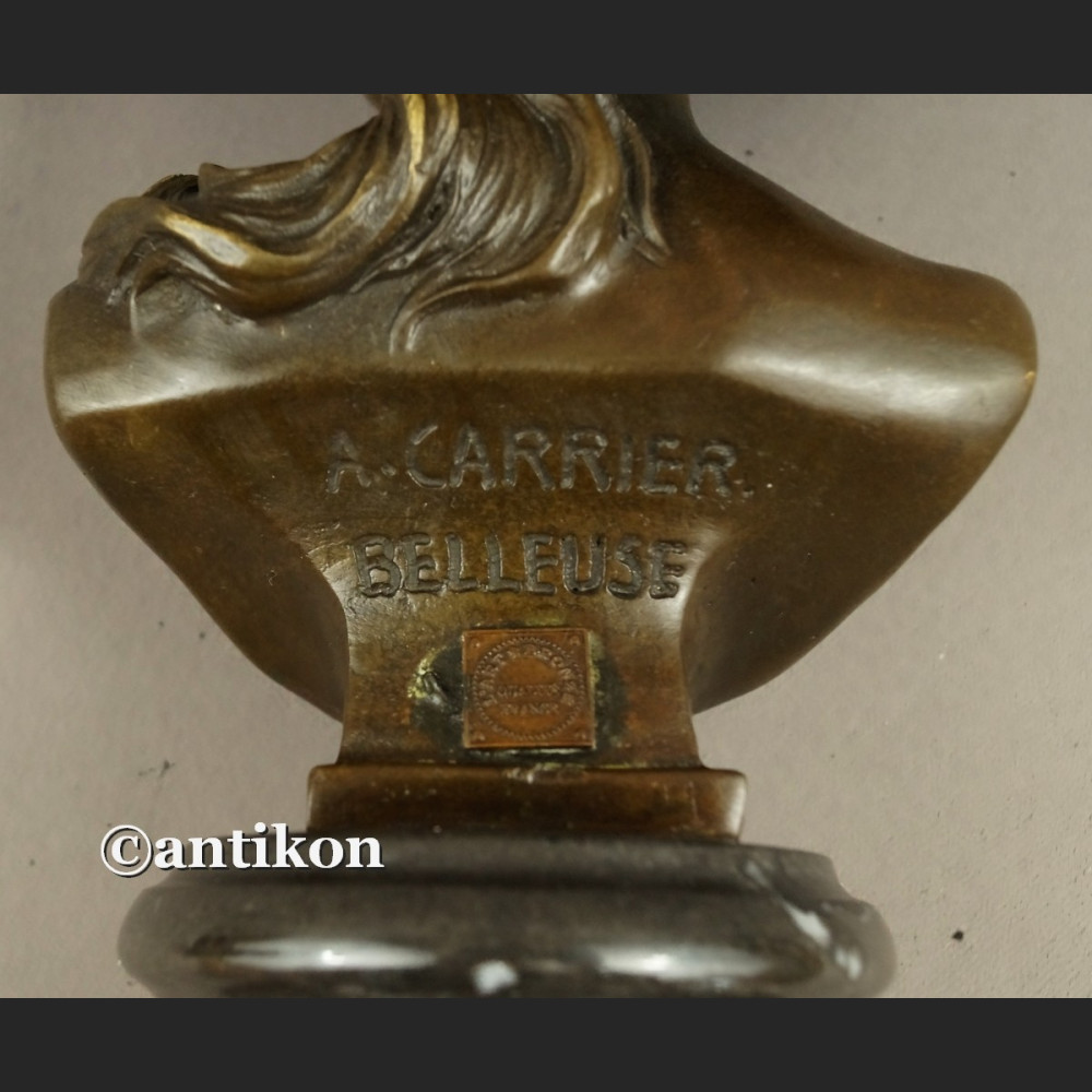 Popiersia kobiet rzeźba wg Carrier Francja Popiersia kobiet rzeźba wg Carrier Francja