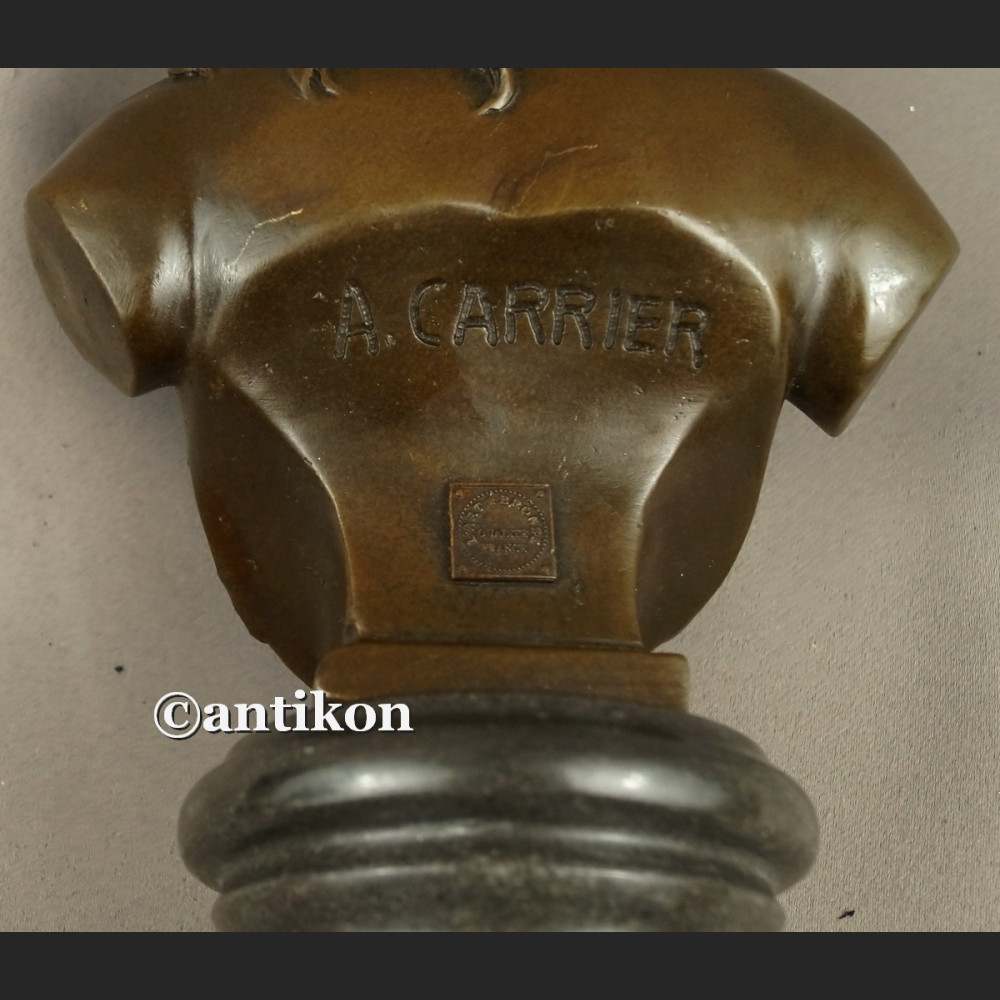 Popiersia kobiet rzeźba wg Carrier Francja Popiersia kobiet rzeźba wg Carrier Francja