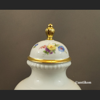 Duży wazon z pokrywą piękna porcelana Duży wazon z pokrywą piękna porcelana