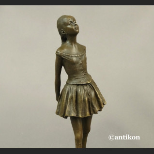 Degas baletnica rzeźba tancerka Degas baletnica rzeźba tancerka