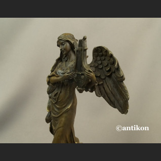 Anioł rzeźba z brązu z lirą na prezent  Anioł rzeźba z brązu z lirą na prezent