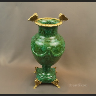 Zielony wazon wielki luksusowy z motylami 