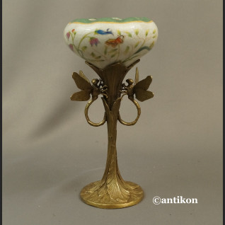 Wazon z ważkami w stylu secesyjnym 