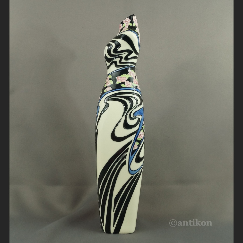 Wazon suknia z porcelany Wazon suknia z porcelany