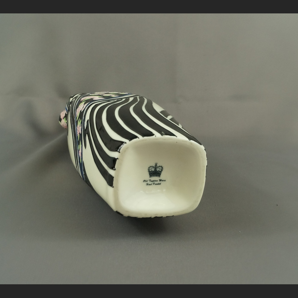 Wazon suknia z porcelany Wazon suknia z porcelany