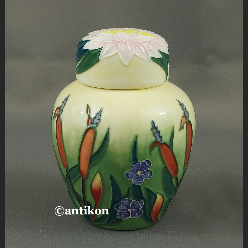 Pojemnik porcelanowy ręcznie malowany Pojemnik porcelanowy ręcznie malowany