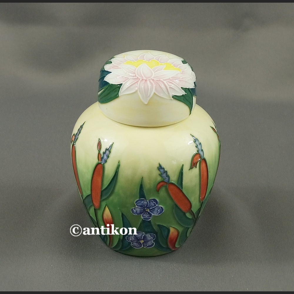 Pojemnik porcelanowy ręcznie malowany Pojemnik porcelanowy ręcznie malowany