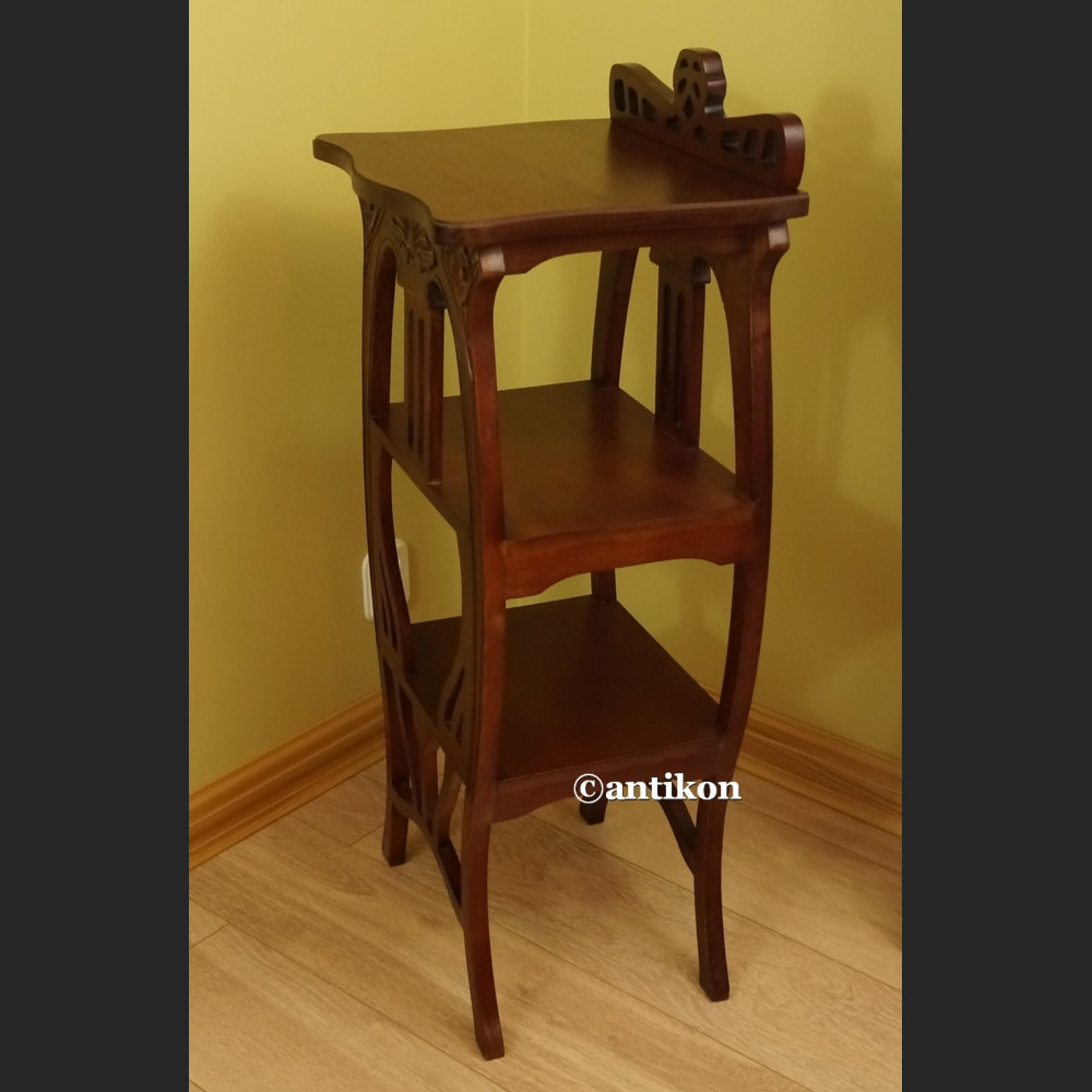 Postument drewniany stolik secesyjny Postument drewniany stolik secesyjny