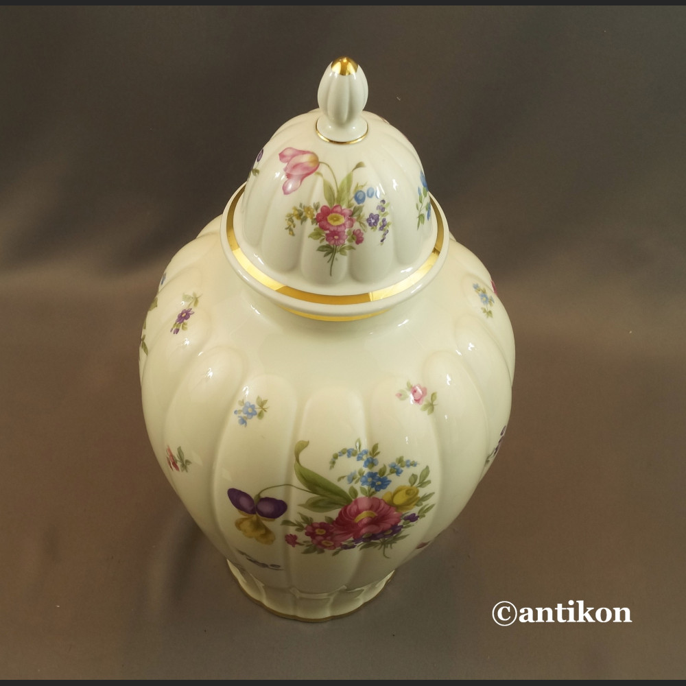 Stara bawarska porcelana Thomas Ivory amfora  Stara bawarska porcelana Thomas Ivory amfora