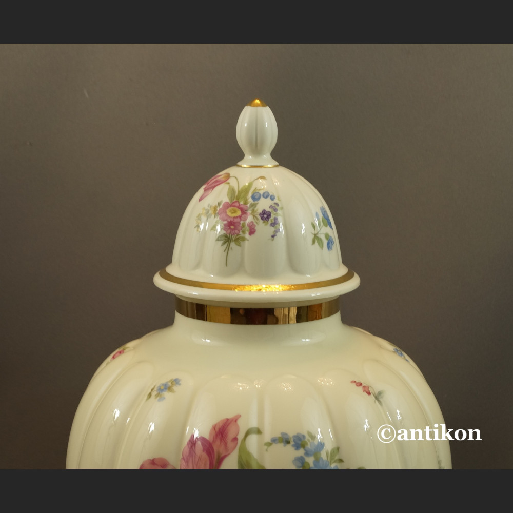 Stara bawarska porcelana Thomas Ivory amfora  Stara bawarska porcelana Thomas Ivory amfora