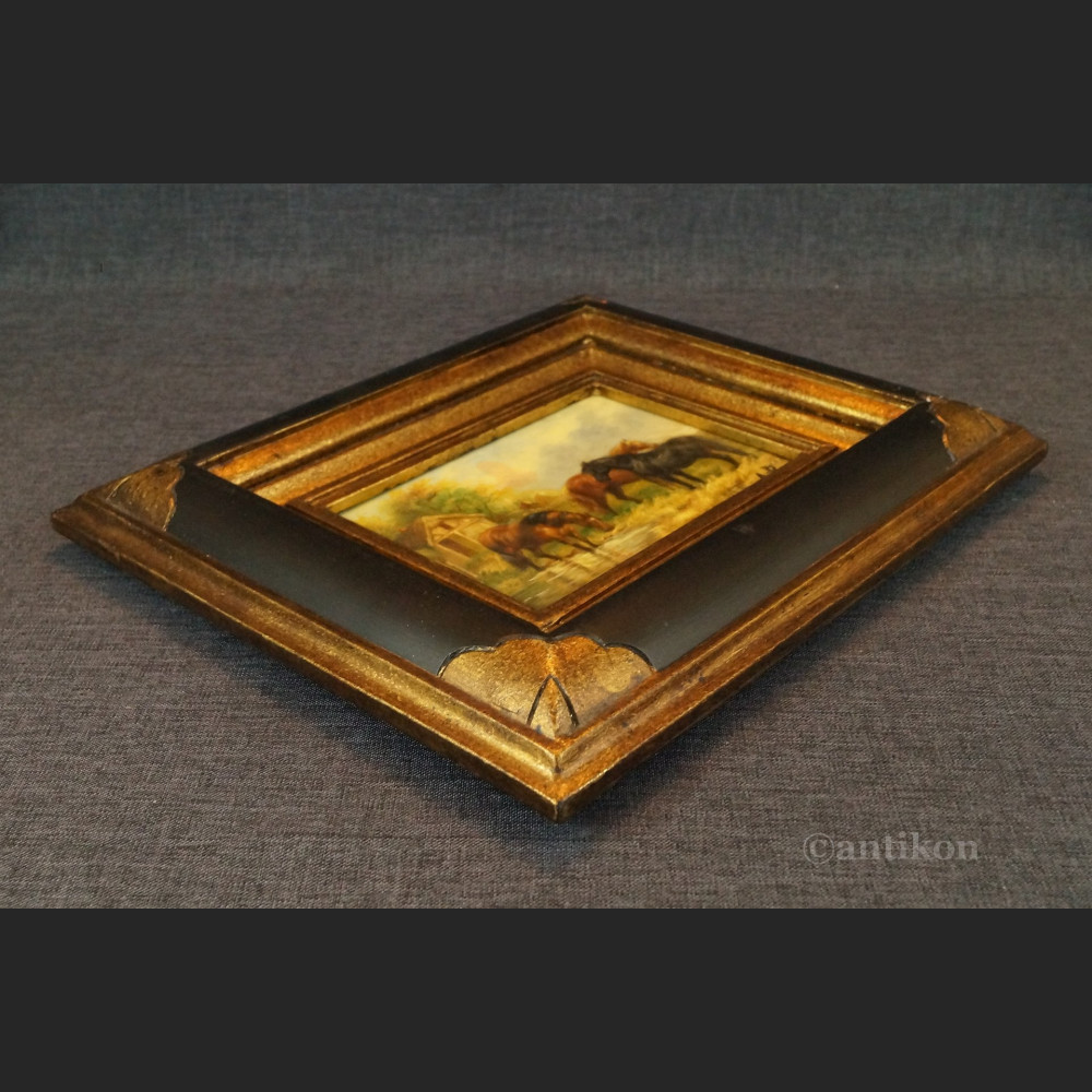 Konie obraz olejny w złotej ramie  Konie obraz olejny w złotej ramie