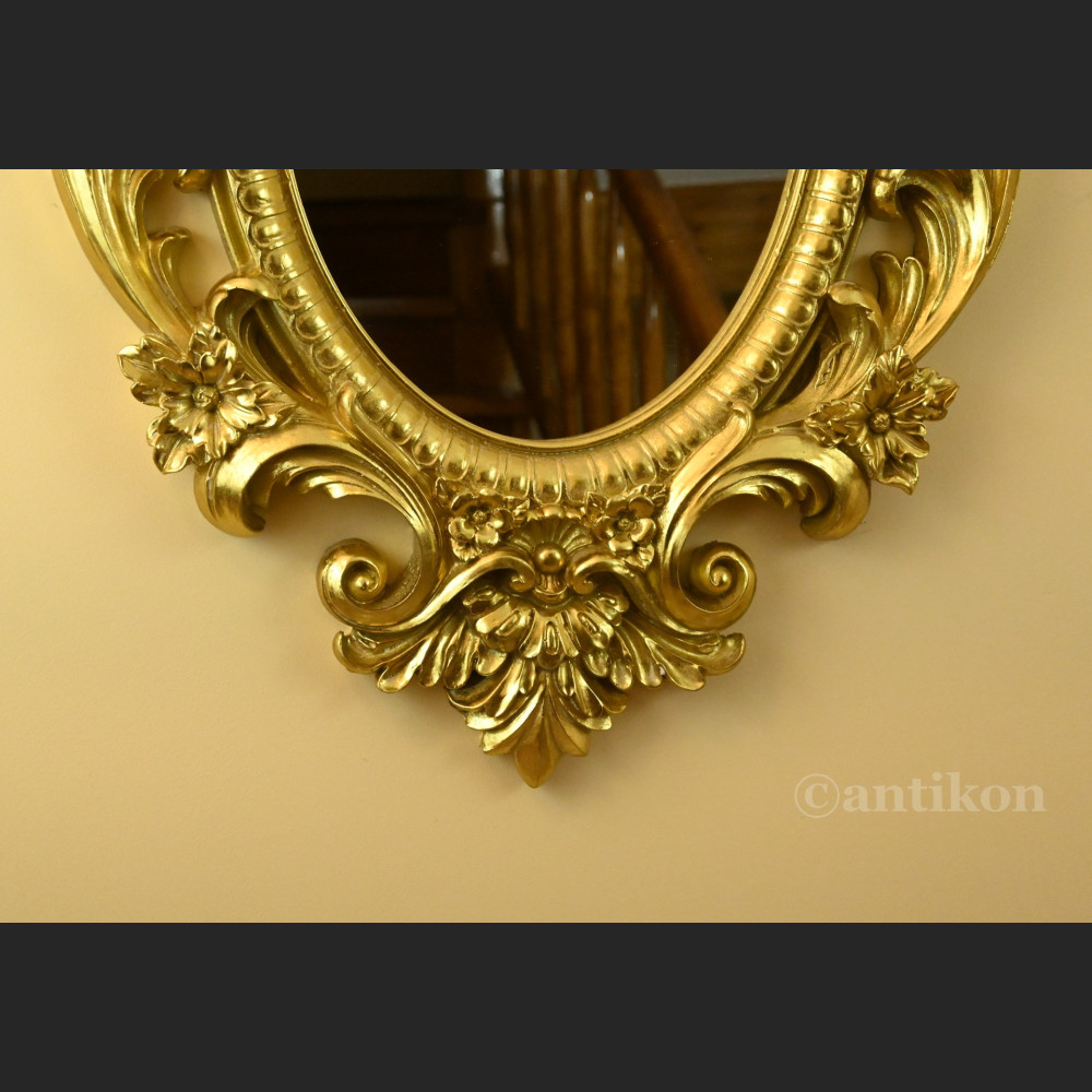 Lustro barokowe złote z amorkami 
