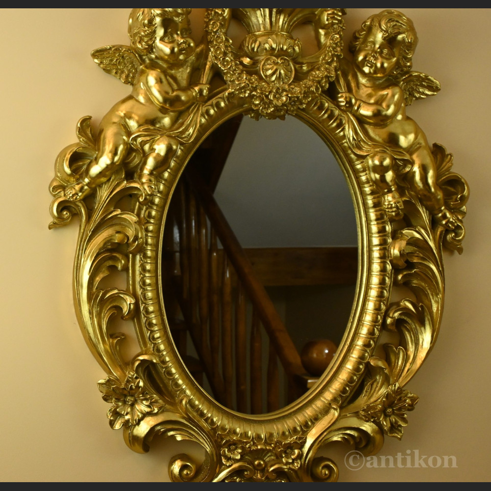 Lustro barokowe złote z amorkami 