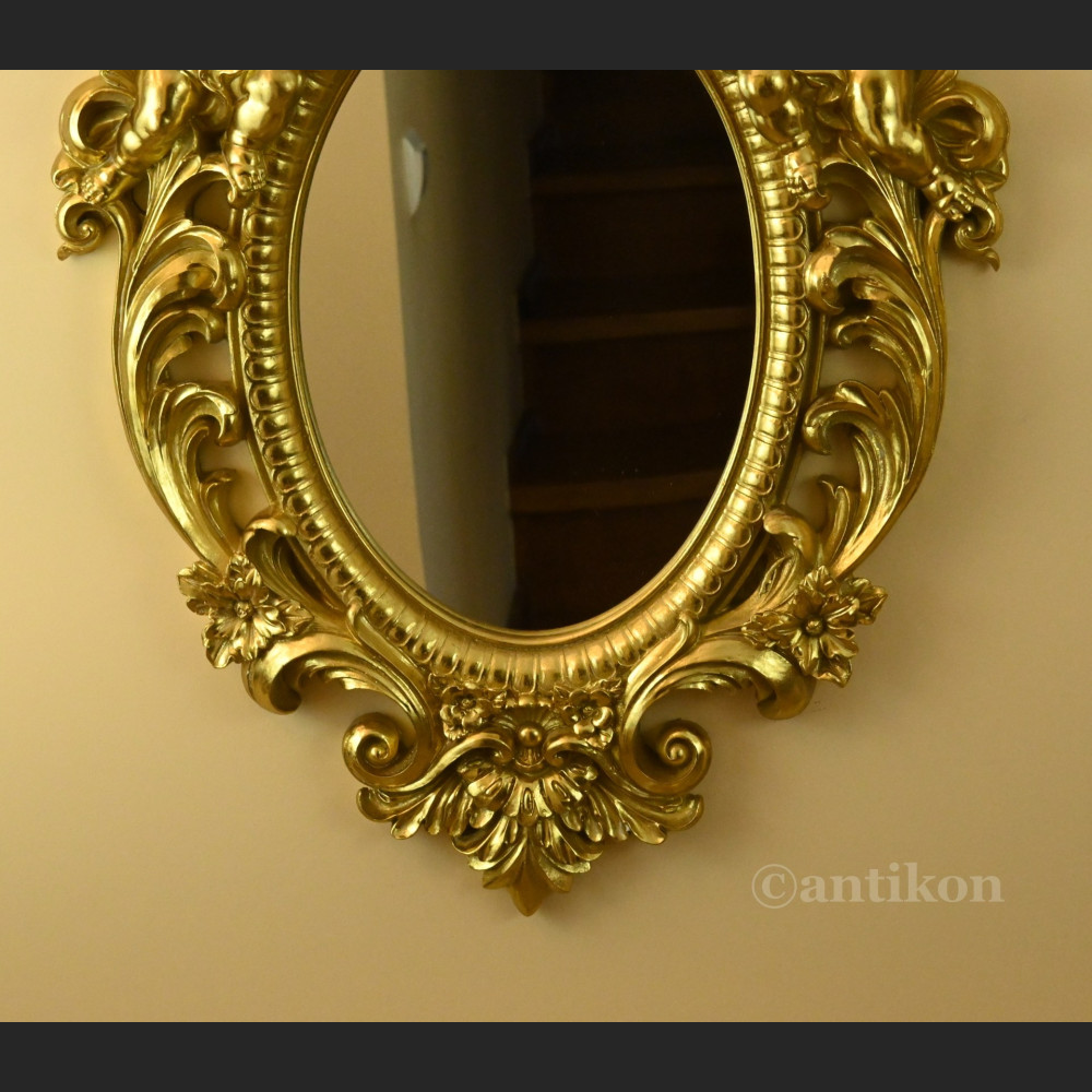 Lustro barokowe złote z amorkami 