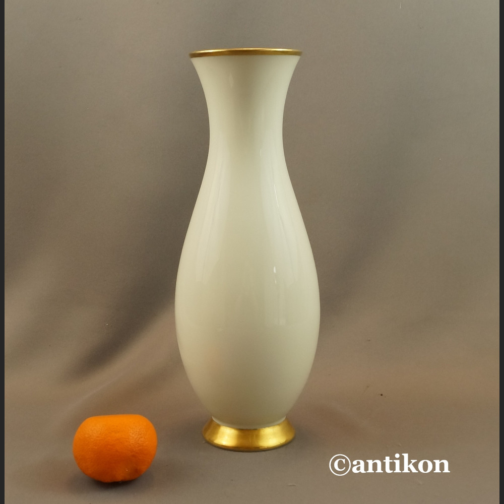 Klasyczny wazon Rosenthal kremowy Klasyczny wazon Rosenthal kremowy