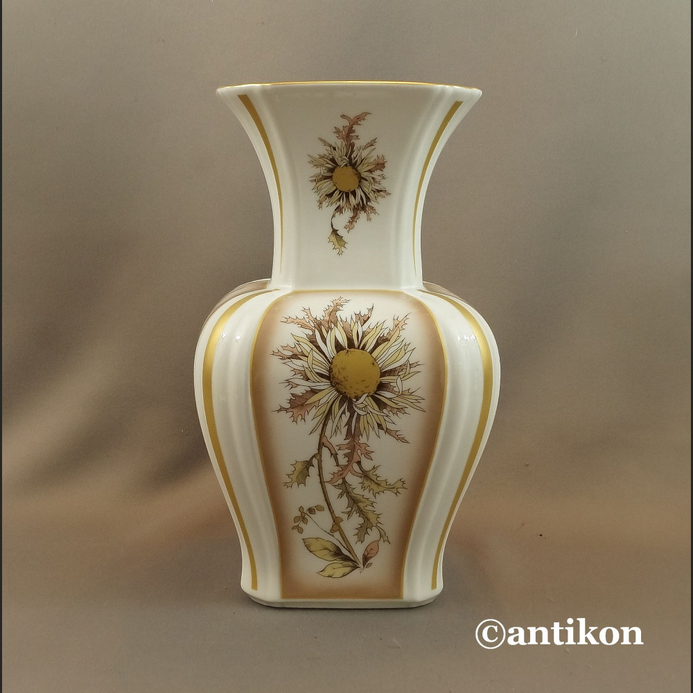 Wazon na duży bukiet kwiatów 