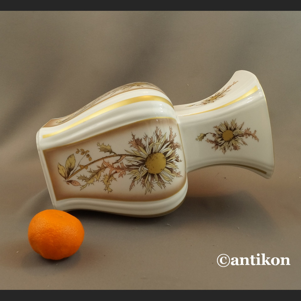 Wazon na duży bukiet kwiatów 